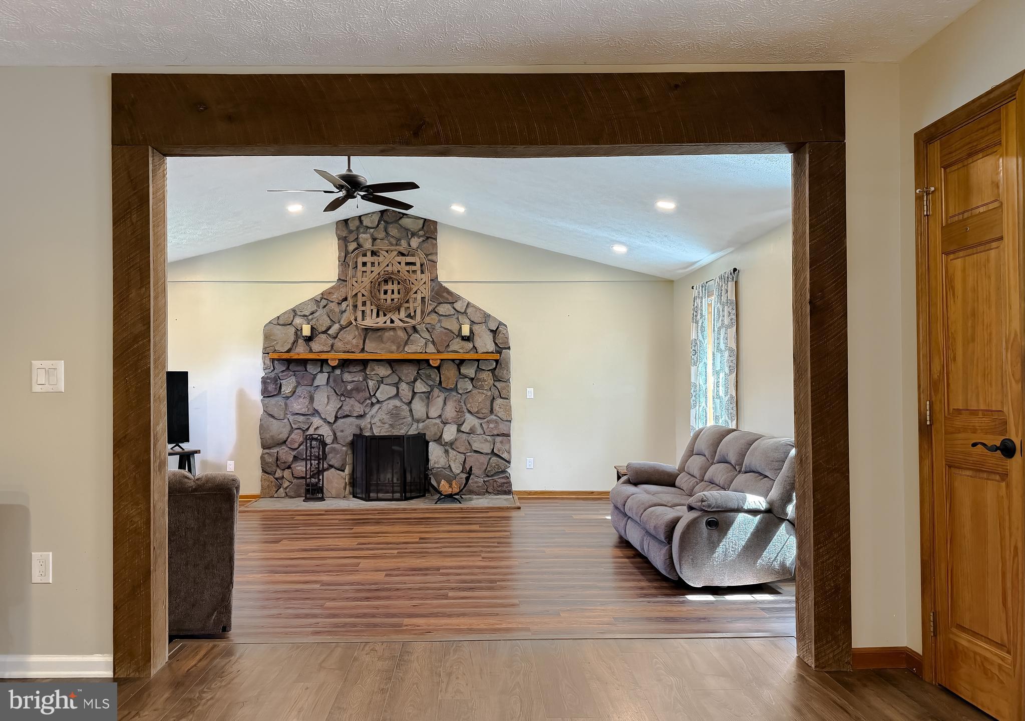 31370 Point Lookout Road Mechanicsville, MD 20659 - Photo 10 of 48
