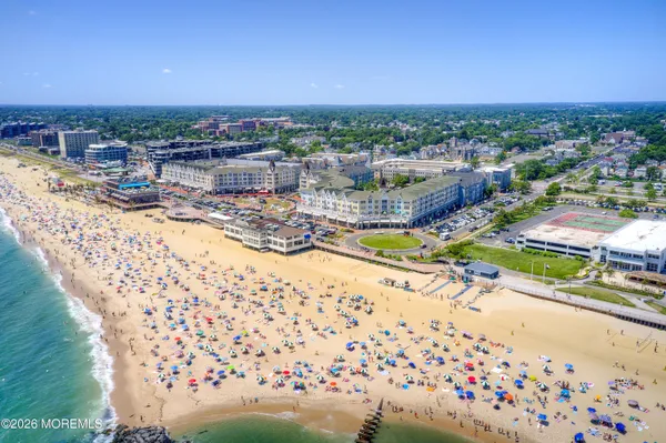 $2,400 | 364 Westwood Avenue, Unit 39, Long Branch, NJ 07740