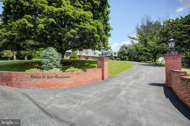 $799,900 | 9383 Oyer Drive, Waynesboro, PA 17268