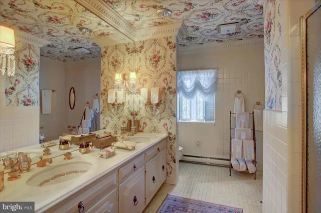 $799,900 | 9383 Oyer Drive, Waynesboro, PA 17268