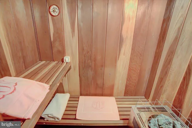 $799,900 | 9383 Oyer Drive, Waynesboro, PA 17268