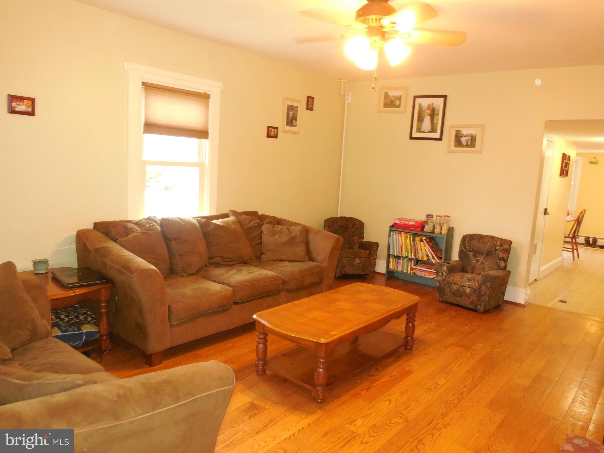 2504 Marston Road New Windsor, MD 21776 - Photo 11 of 30 Spaceous Living Room