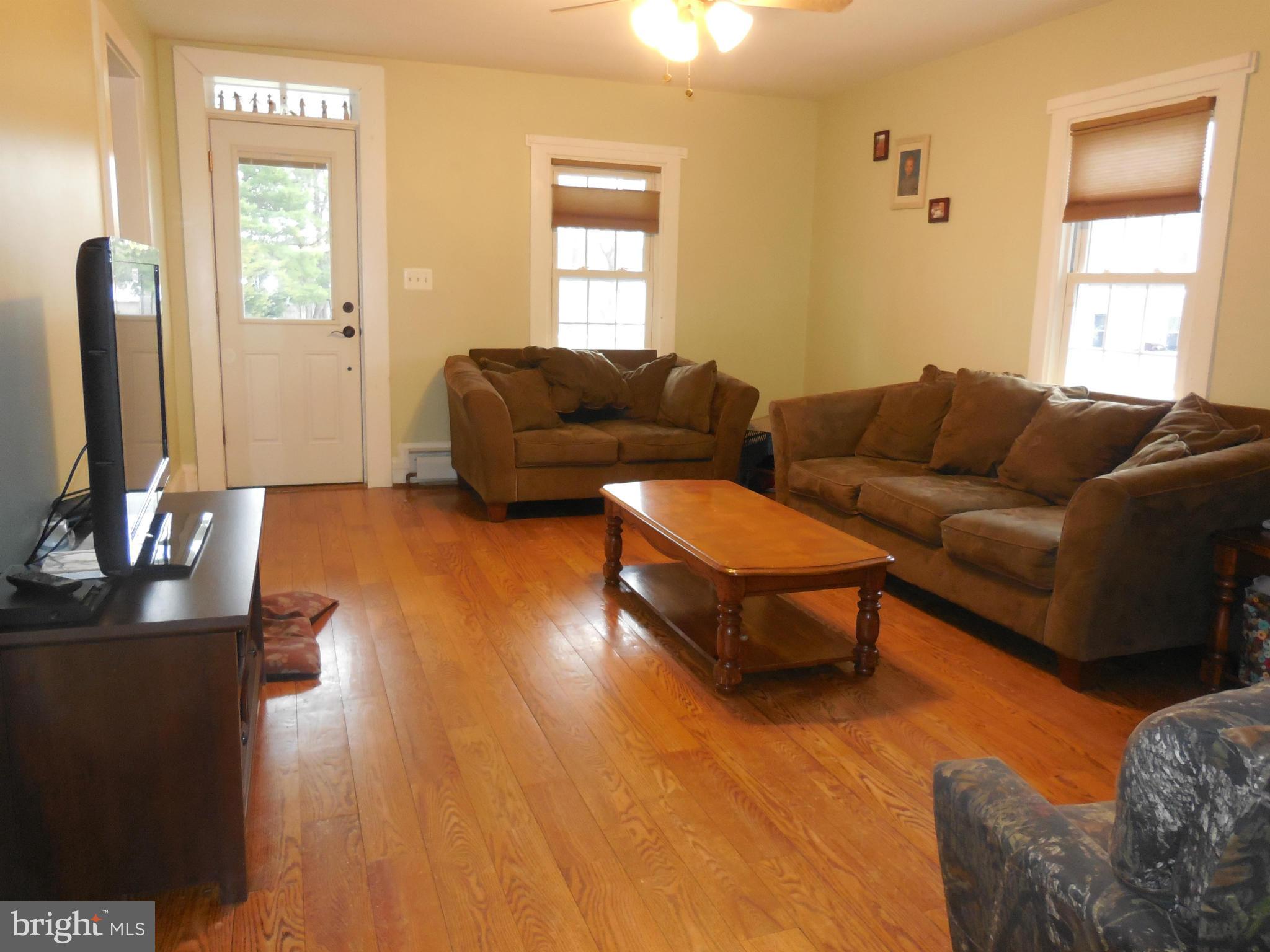2504 Marston Road New Windsor, MD 21776 - Photo 20 of 30 Living Room w/Ceiling Fan