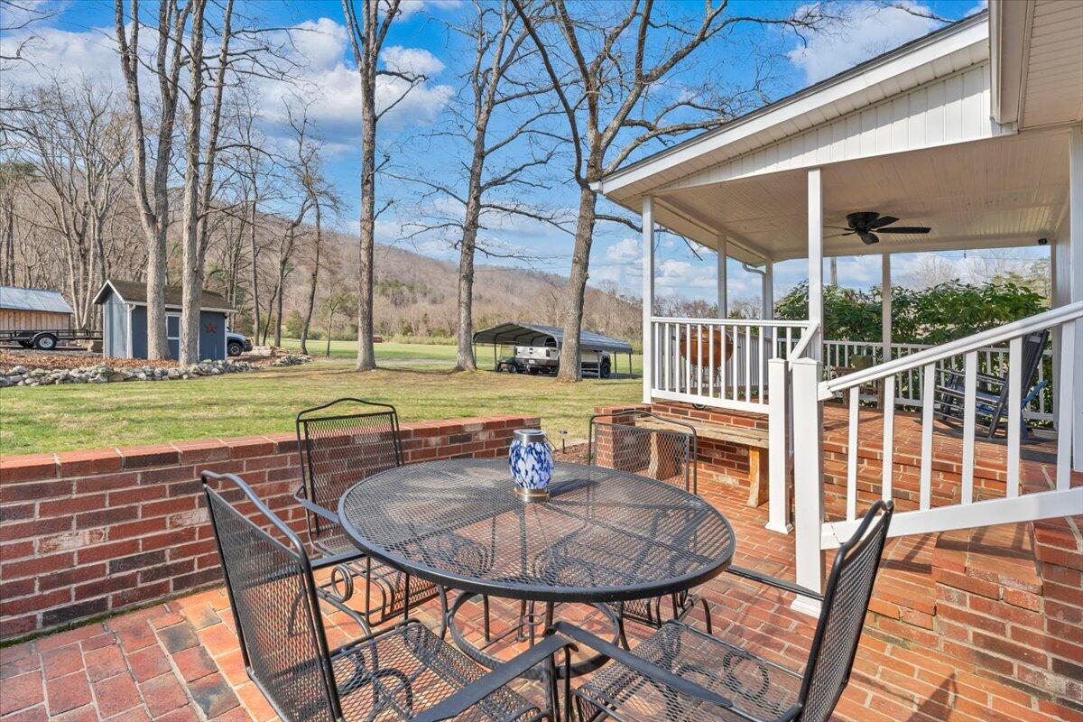 2545 Pico Road Buchanan, VA 24066 - Photo 29 of 55 38-MIB04929