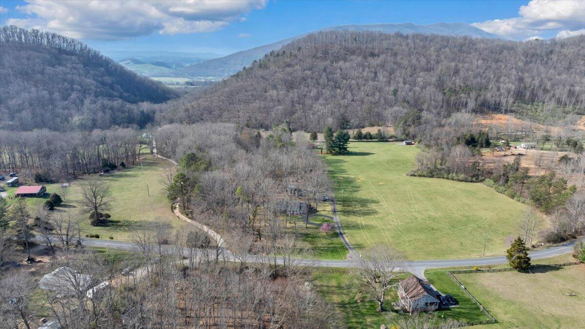 2545 Pico Road Buchanan, VA 24066 - Photo 42 of 55 59-DJI_20260326151323_0248_D
