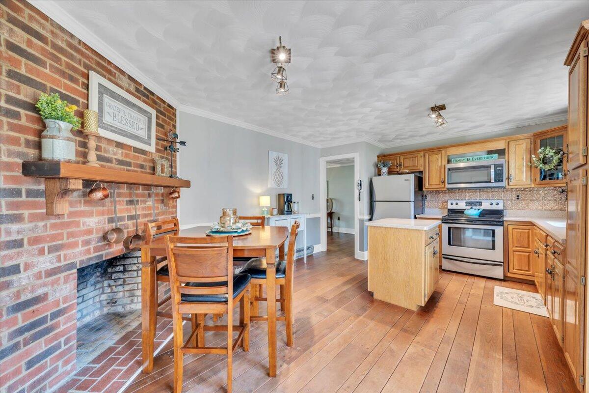 2545 Pico Road Buchanan, VA 24066 - Photo 8 of 55 14-MIB04815