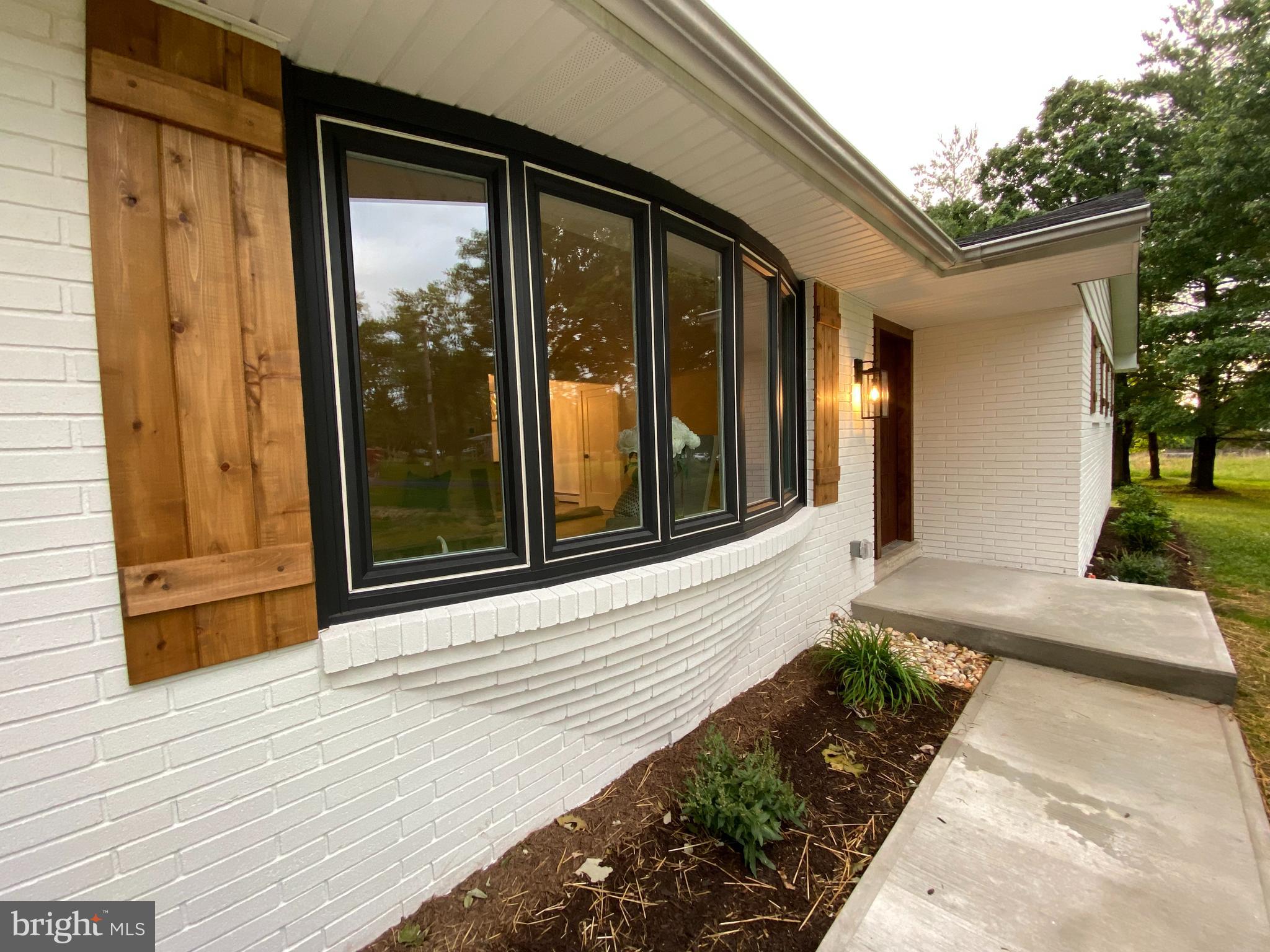 2172 Ziegler Road Pennsburg, PA 18073 - Photo 4 of 82