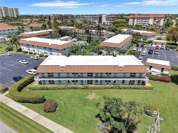 $175,000 | 240 North Collier Boulevard, Unit A4, Marco Island, FL 34145