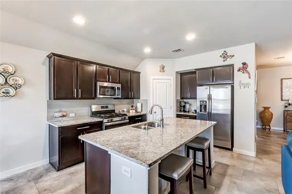 $2,350 | 231 Windswept Way, Kyle, TX 78640