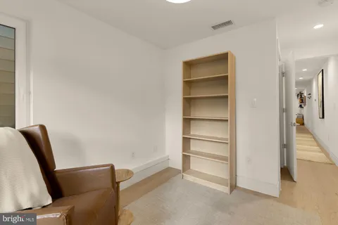 $499,000 | 4013 Davis Place Northwest, Unit 1, Washington, DC 20007