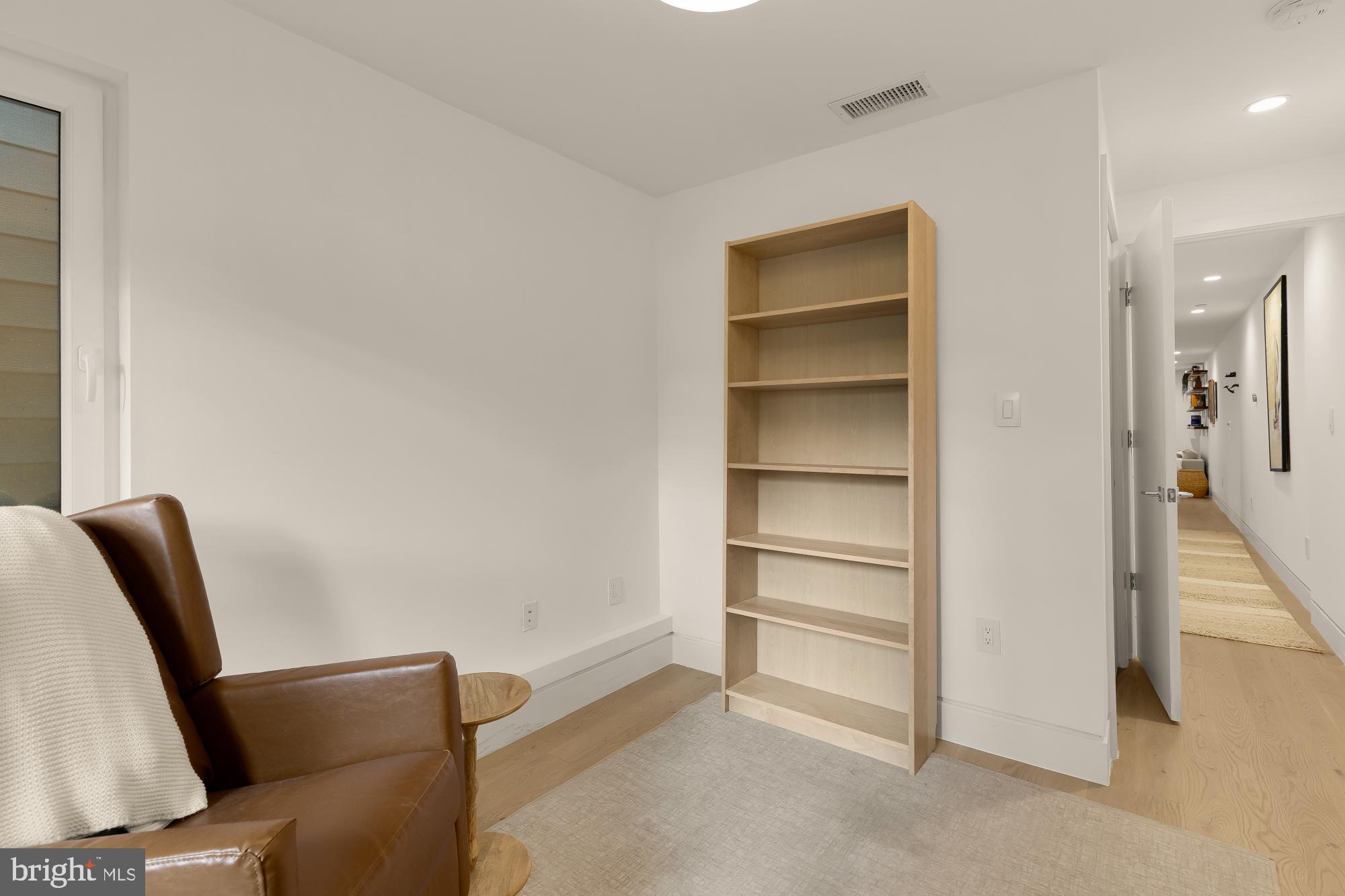 4013 Davis Place Northwest, Unit 1 Washington, DC 20007 - Photo 21 of 31