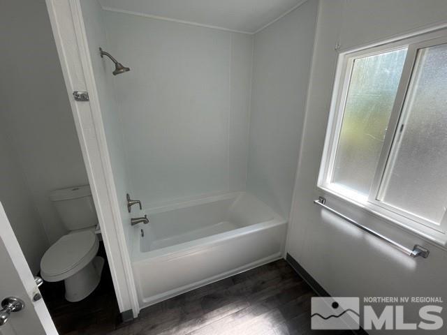 3625 Hummingbird Drive Reno, NV 89508 - Photo 7 of 18 a bathroom with a tub and a shower