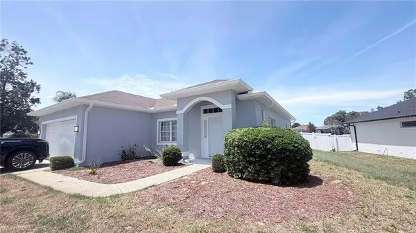$2,600 | 906 Berwick Drive, Davenport, FL 33897