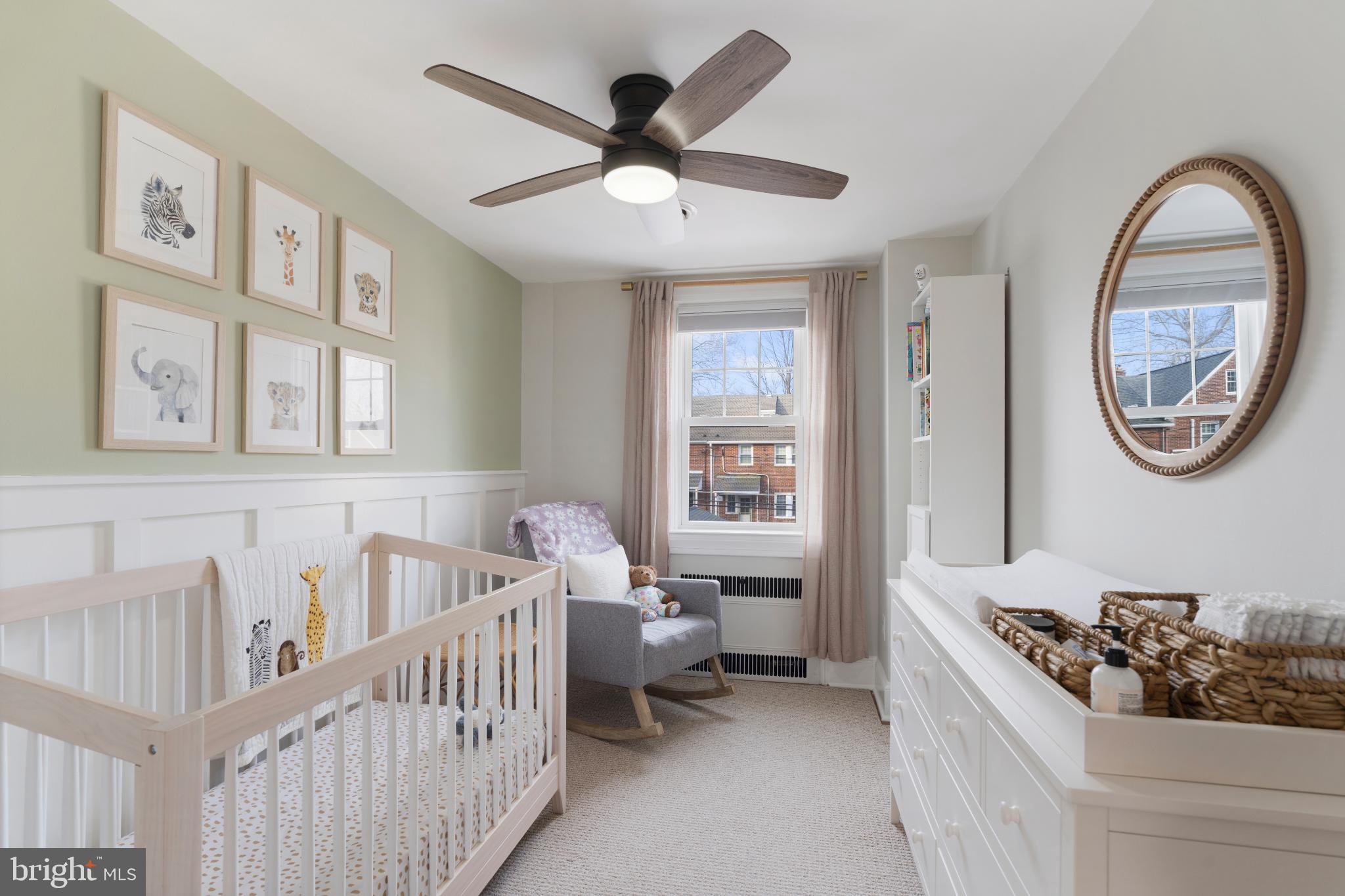 318 Hopkins Road Baltimore, MD 21212 - Photo 21 of 37 Third bedroom