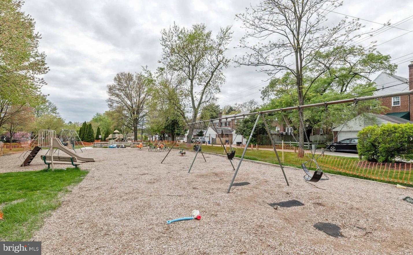 318 Hopkins Road Baltimore, MD 21212 - Photo 37 of 37 Inviting playground for joyful gatherings.