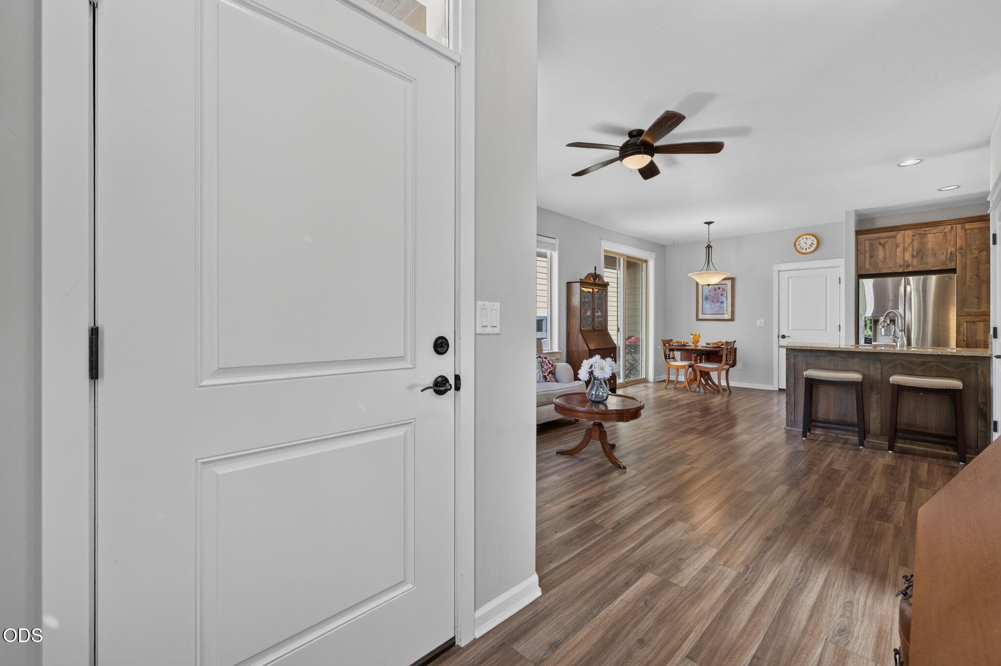 20844 Gateway Drive Bend, OR 97702 - Photo 4 of 53
