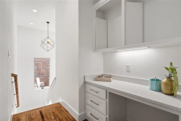 $3,500 | 907 St George Place, DeSoto, TX 75115