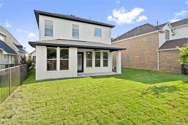 $3,500 | 907 St George Place, DeSoto, TX 75115