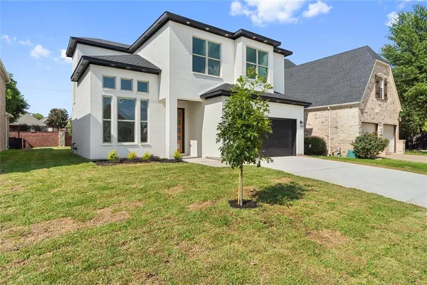 $3,500 | 907 St George Place, DeSoto, TX 75115