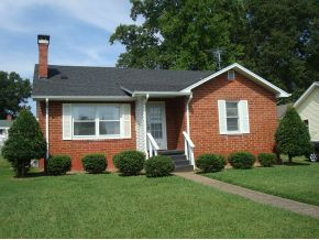 1817 Kenwood Road Kingsport, TN 37664 - Photo 1 of 14 1817 Kenwood Road