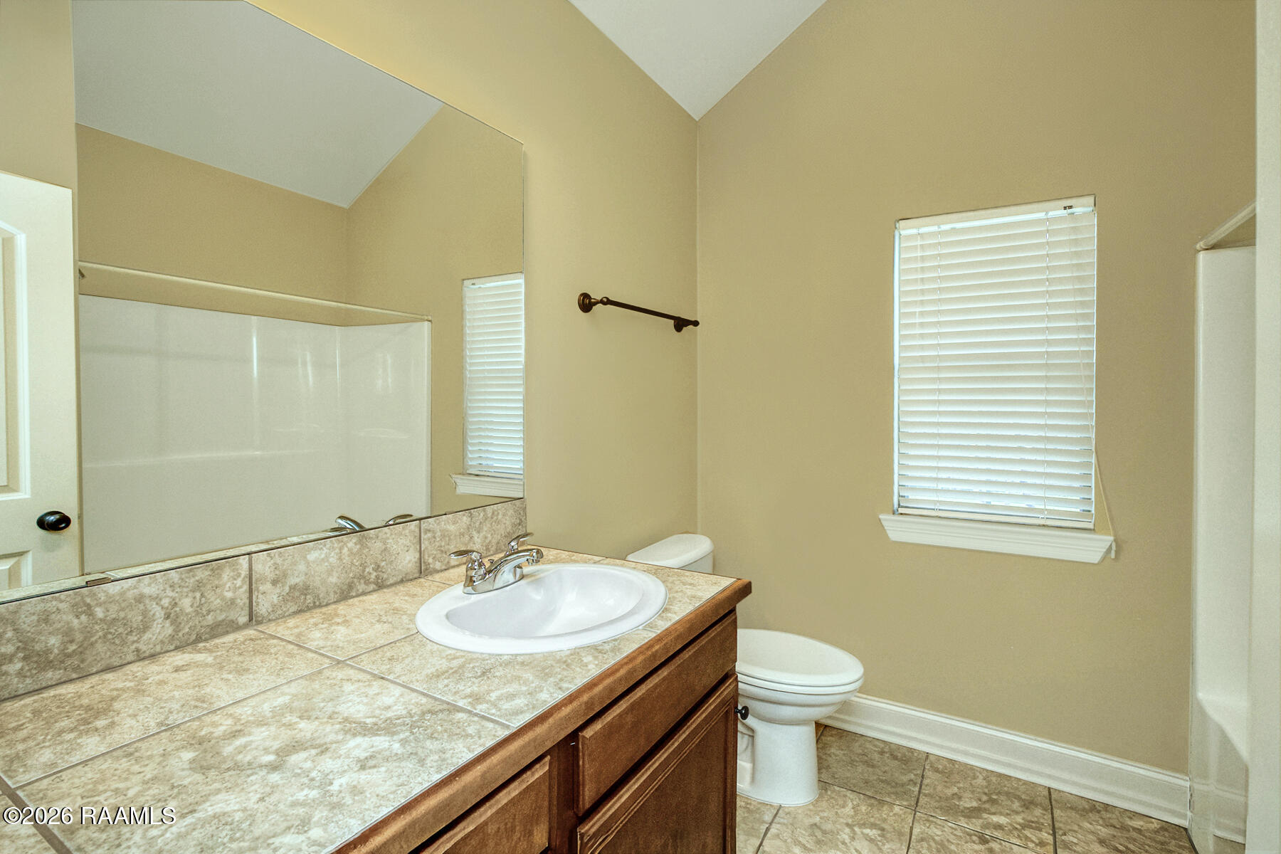 107 Swallows Pass Carencro, LA 70520 - Photo 10 of 19 Bathroom 1