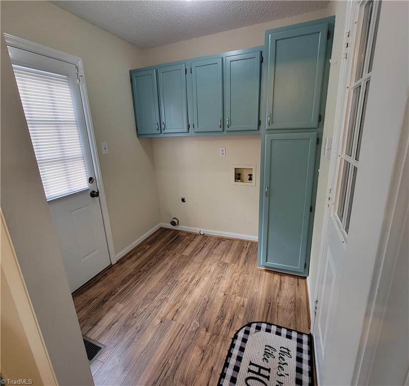 3719 Jill Drive Trinity, NC 27370 - Photo 12 of 40 Laundry