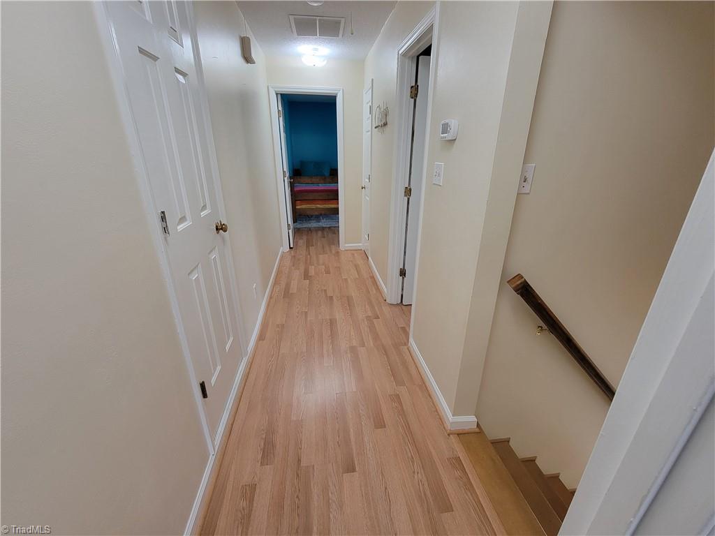 3719 Jill Drive Trinity, NC 27370 - Photo 34 of 40 Upper Hallway