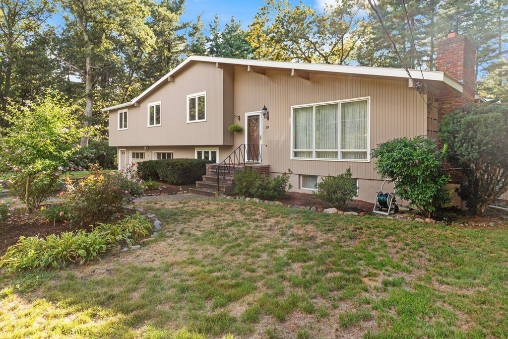 39 Austin Road Sudbury, MA 01776 - Photo 2 of 32