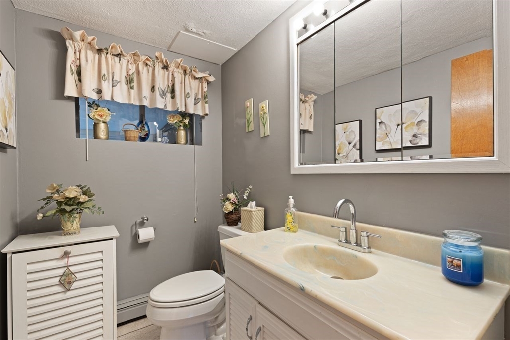 39 Austin Road Sudbury, MA 01776 - Photo 22 of 32