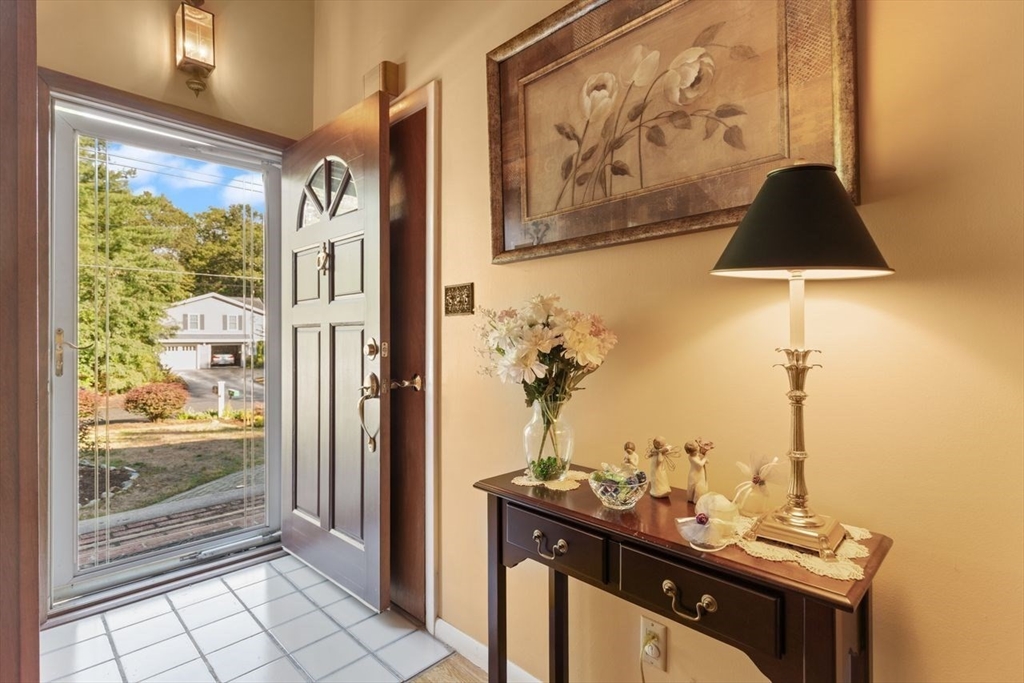 39 Austin Road Sudbury, MA 01776 - Photo 4 of 32