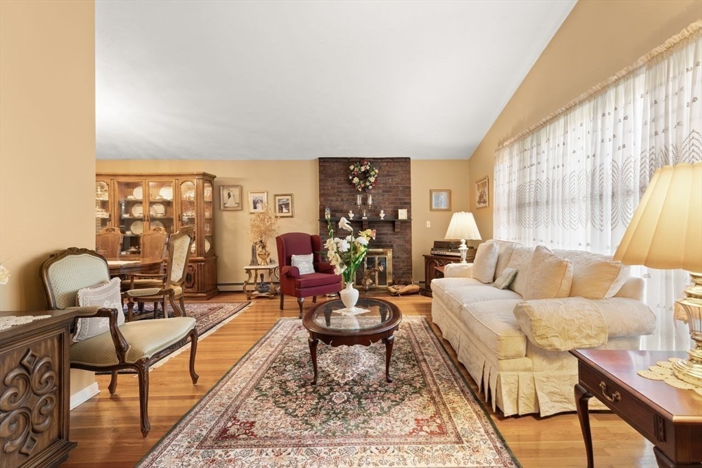 39 Austin Road Sudbury, MA 01776 - Photo 6 of 32