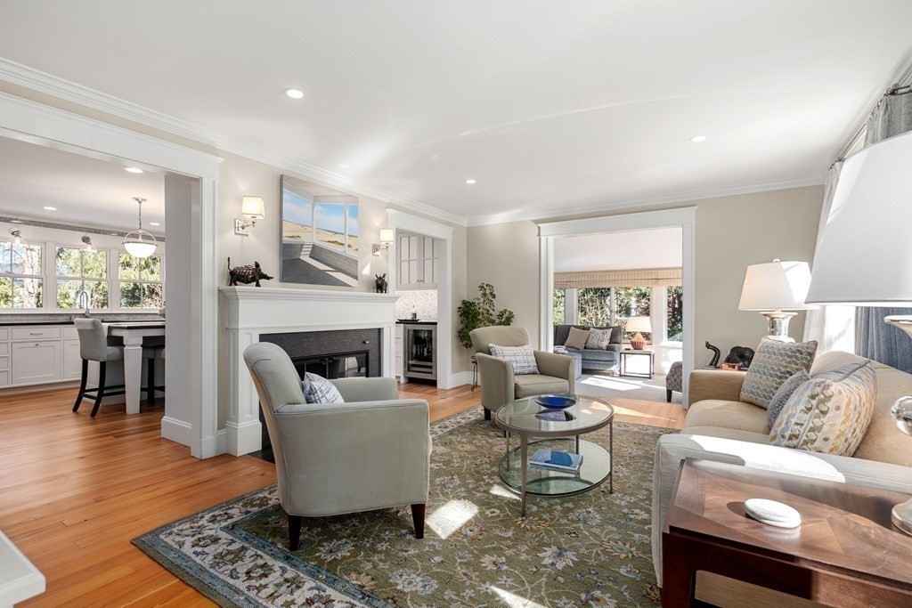 151 Rutledge Road Belmont, MA 02478 - Photo 7 of 31