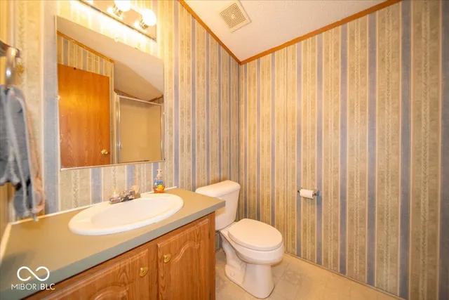 $205,000 | 223 South West Street, Thorntown, IN 46071