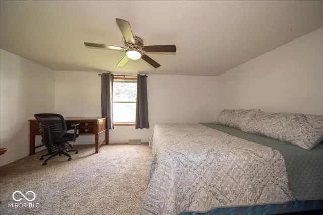 $205,000 | 223 South West Street, Thorntown, IN 46071