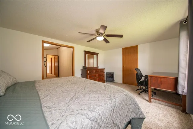 $205,000 | 223 South West Street, Thorntown, IN 46071