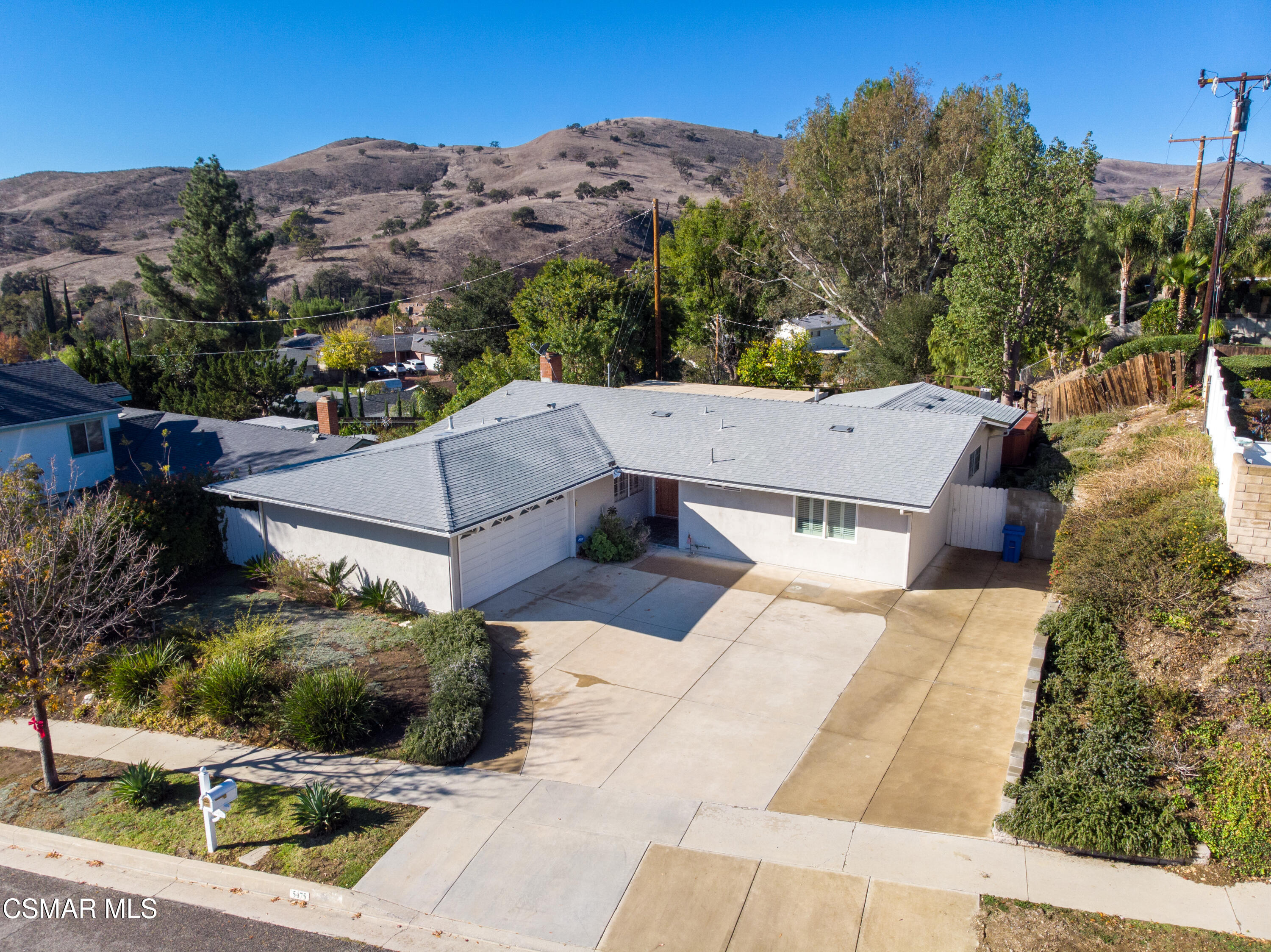 5475 Parkmor Road Calabasas, CA 91302 - Photo 3 of 38 DJI_0765