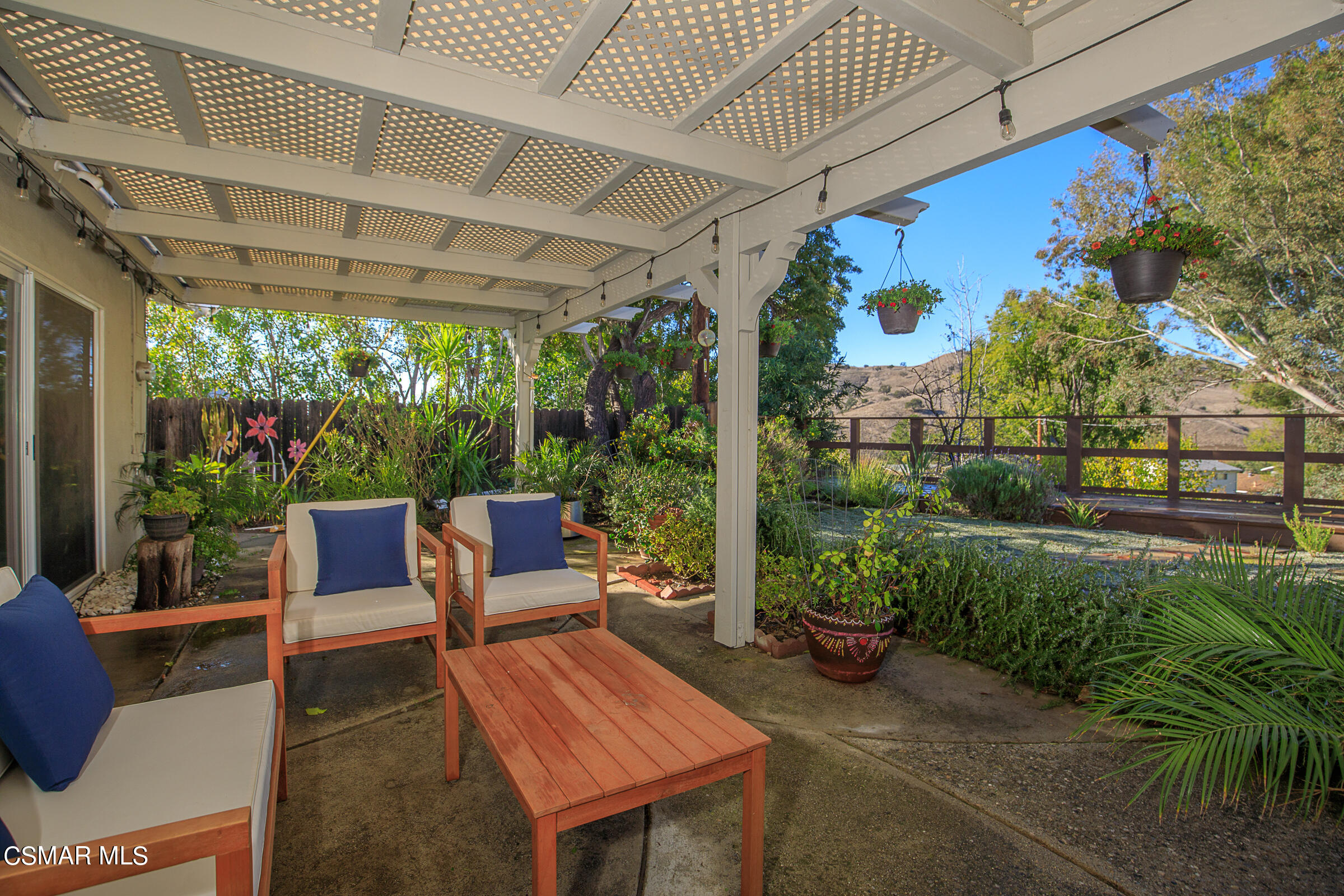 5475 Parkmor Road Calabasas, CA 91302 - Photo 21 of 38 5475 Parkmor-21