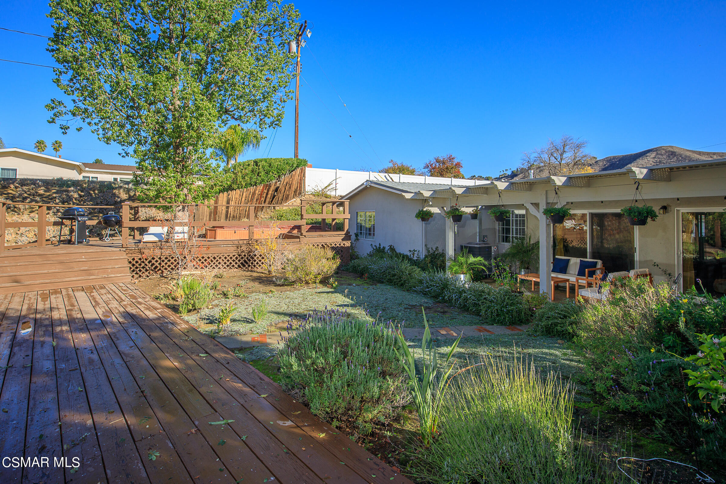 5475 Parkmor Road Calabasas, CA 91302 - Photo 28 of 38 5475 Parkmor-27