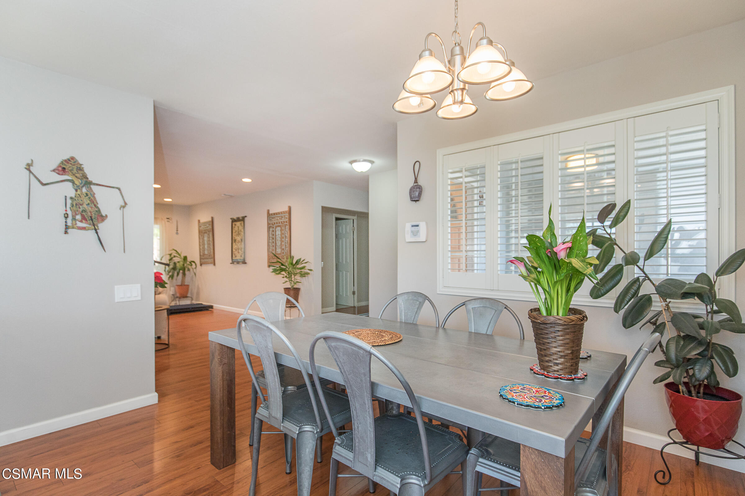 5475 Parkmor Road Calabasas, CA 91302 - Photo 8 of 38 5475 Parkmor-7