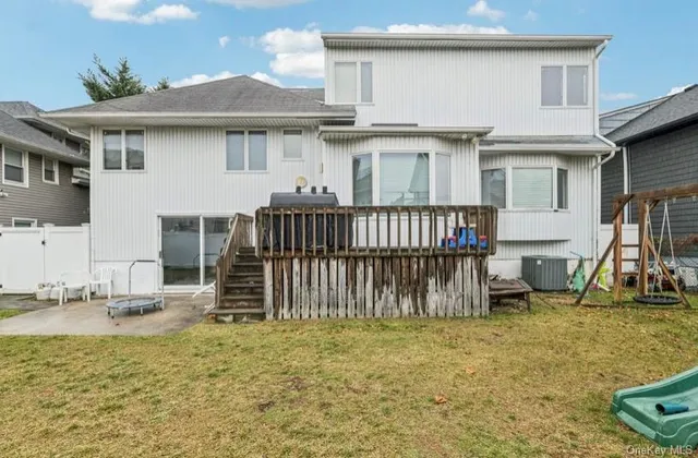 $1,329,000 | 575 Rica Lane, Woodmere, NY 11598