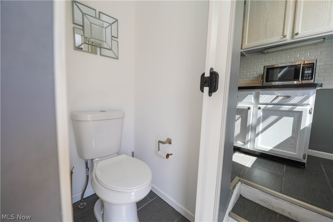 3526 Boynton Road Cleveland Heights, OH 44121 - Photo 10 of 28 Gallery Image 10