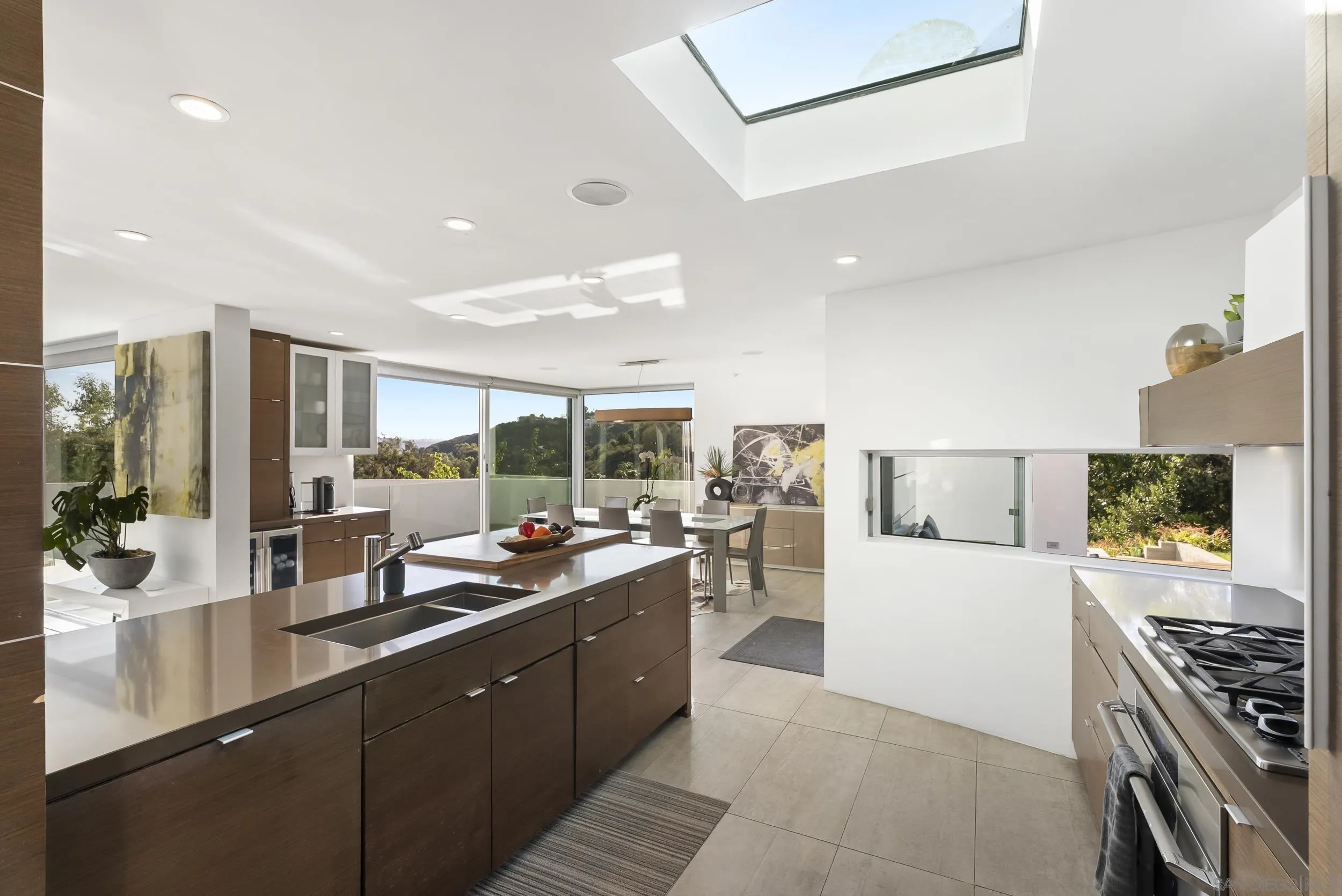 15045 Rancho Real Del Mar, CA 92014 - Photo 13 of 43 Gallery Image 13