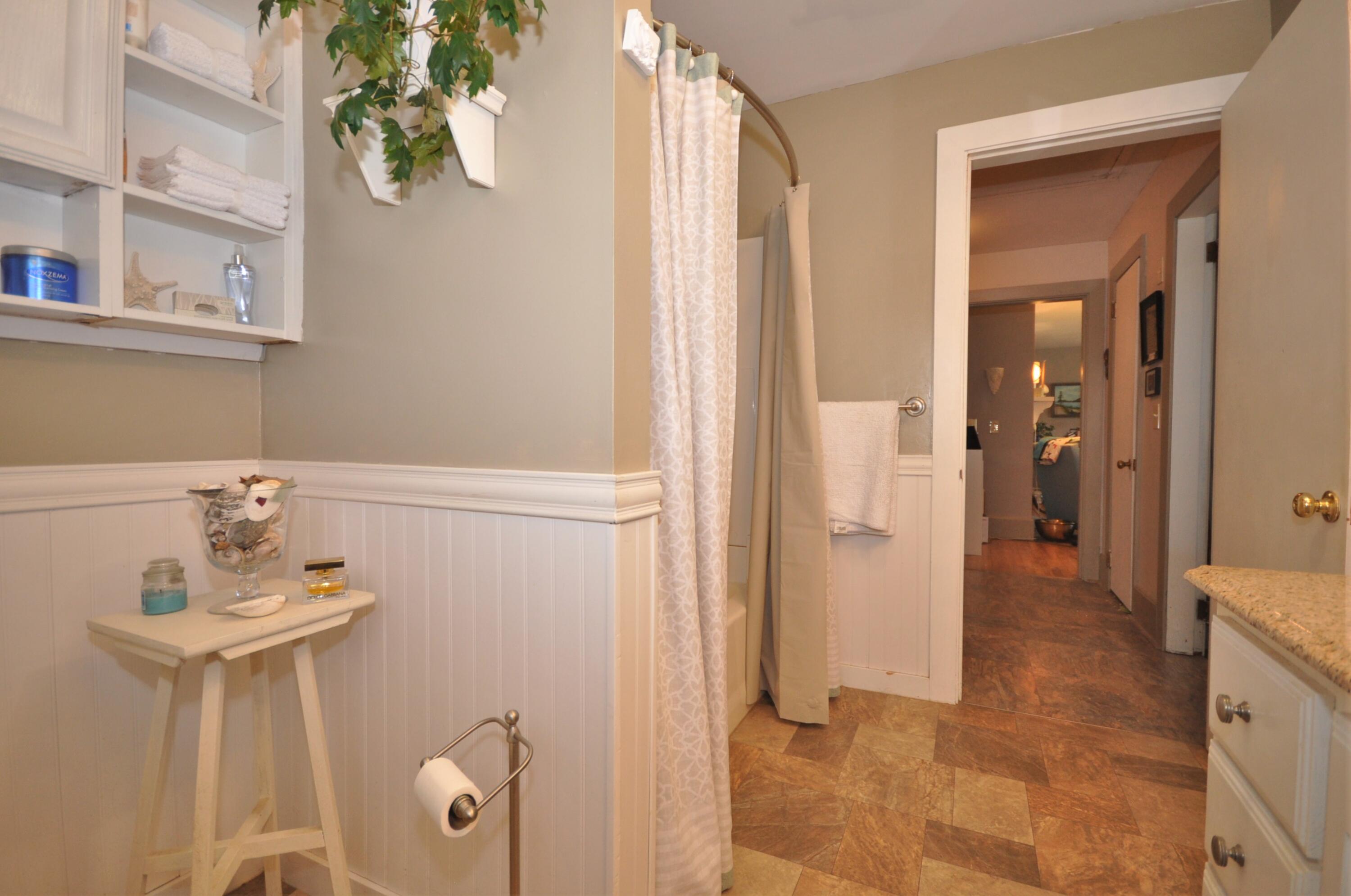 85 Norway Road Bangor, ME 04401 - Photo 20 of 46 DSC_0488