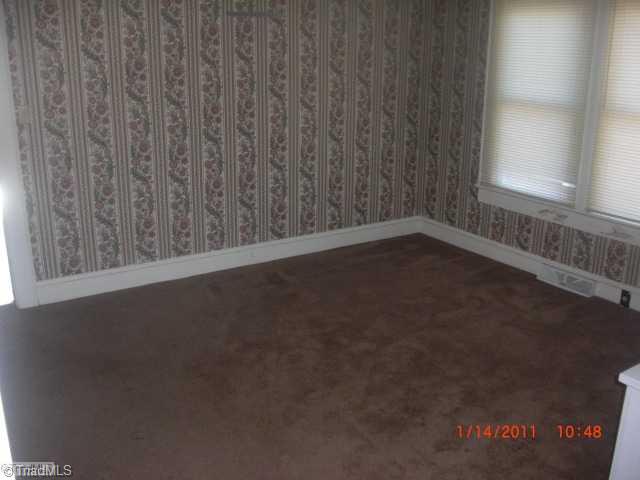 7086 Jordan Road Ramseur, NC 27316 - Photo 7 of 11 Dining Room.
