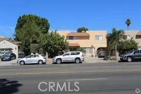 $1,950 | 12001 Burbank Boulevard, Unit 5, Valley Village, CA 91607