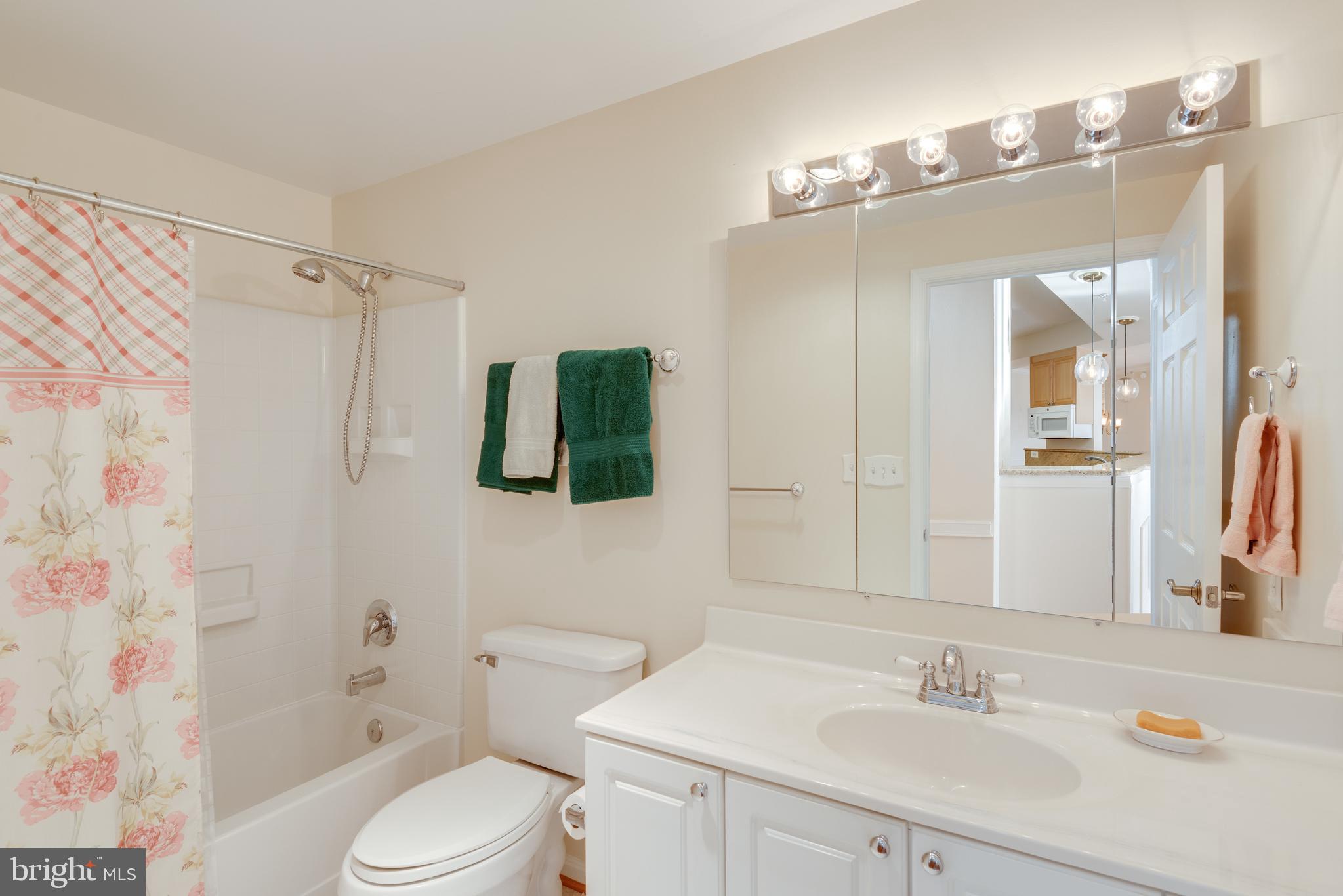 19365 Cypress Ridge Terrace, Unit 414 Leesburg, VA 20176 - Photo 14 of 42