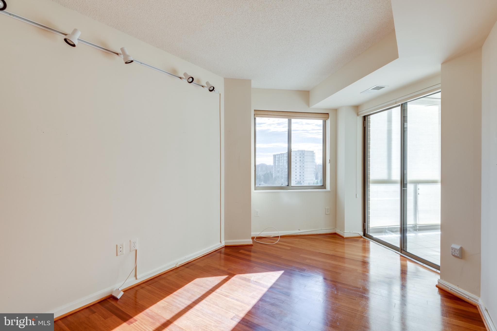 19365 Cypress Ridge Terrace, Unit 414 Leesburg, VA 20176 - Photo 16 of 42