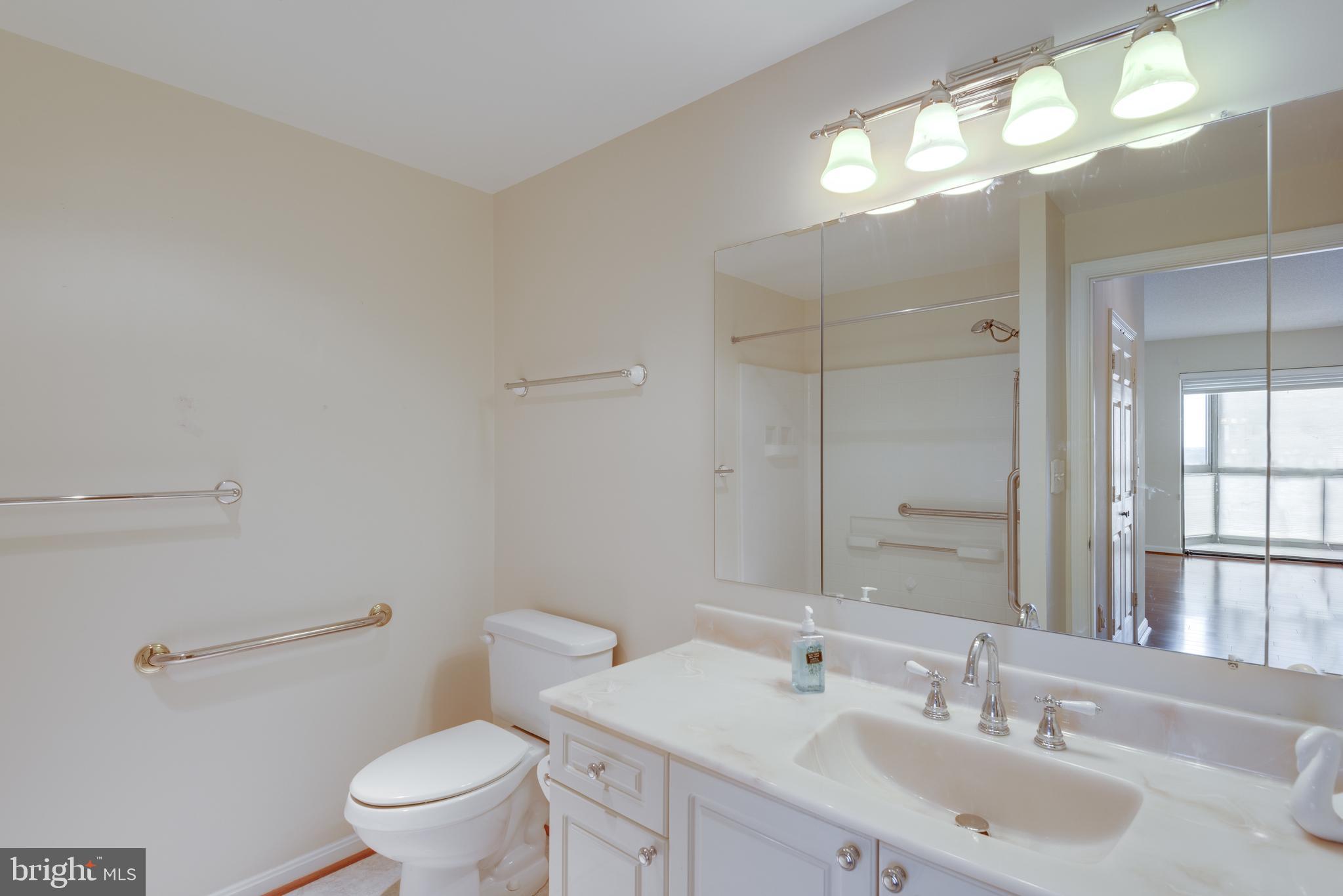 19365 Cypress Ridge Terrace, Unit 414 Leesburg, VA 20176 - Photo 21 of 42