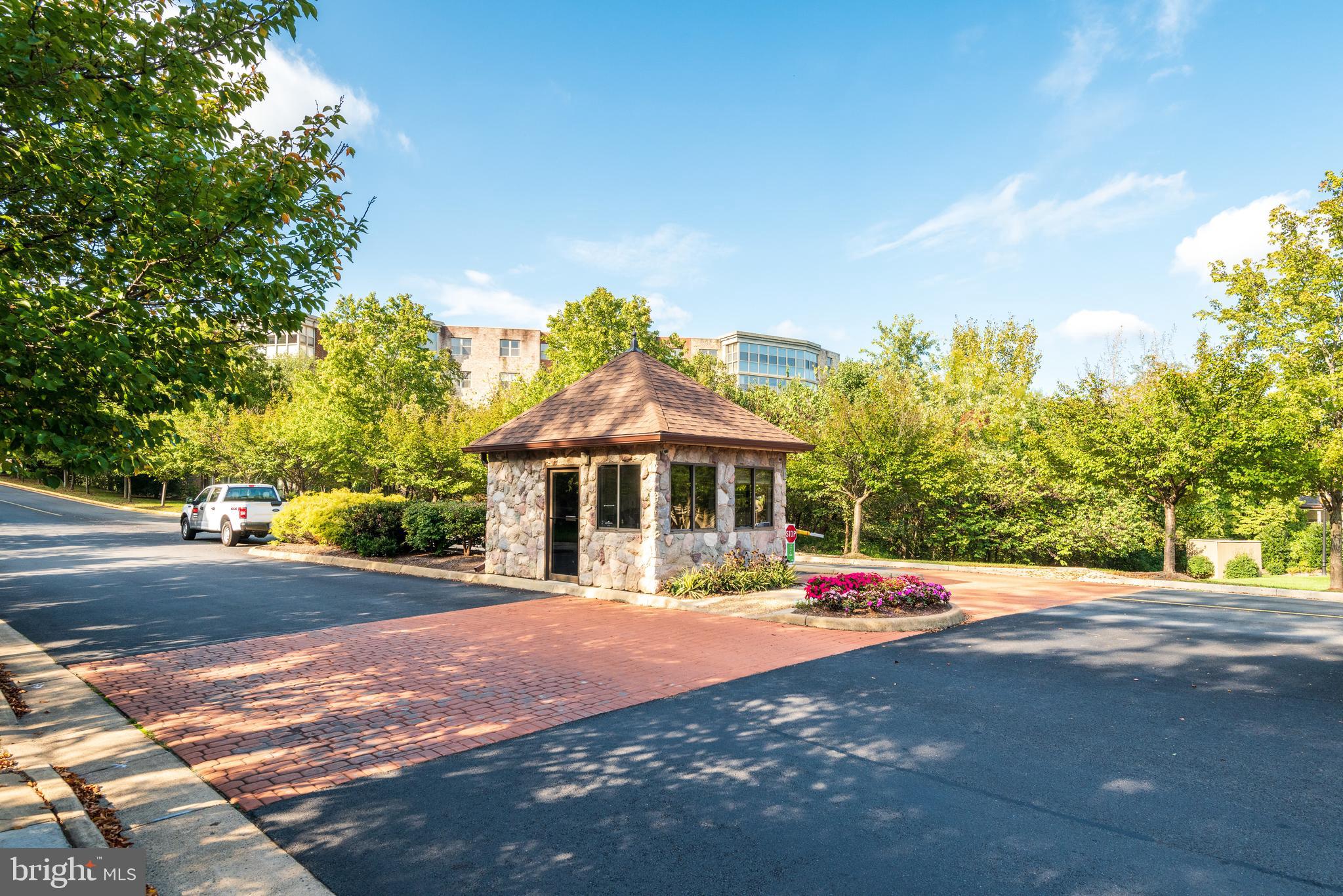 19365 Cypress Ridge Terrace, Unit 414 Leesburg, VA 20176 - Photo 34 of 42