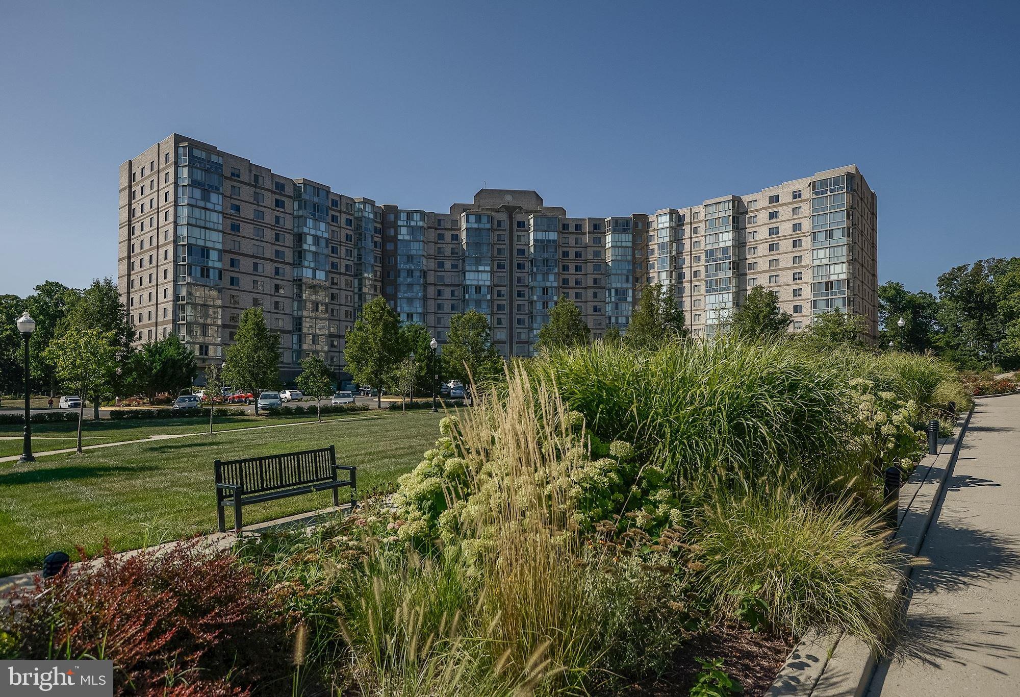 19365 Cypress Ridge Terrace, Unit 414 Leesburg, VA 20176 - Photo 36 of 42